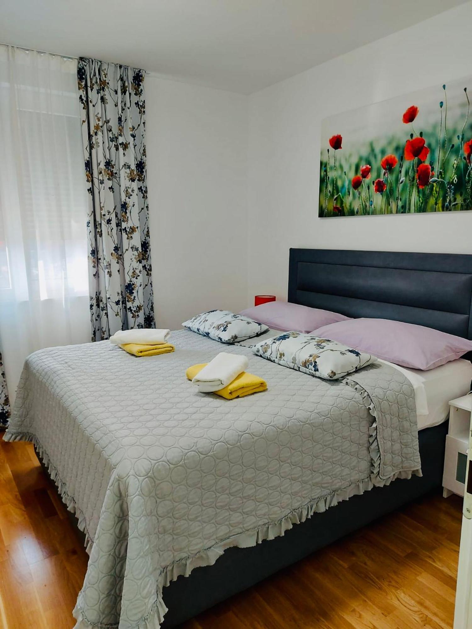 West Residence Luxury Apartment- Parking In Garage Zagreb Eksteriør billede